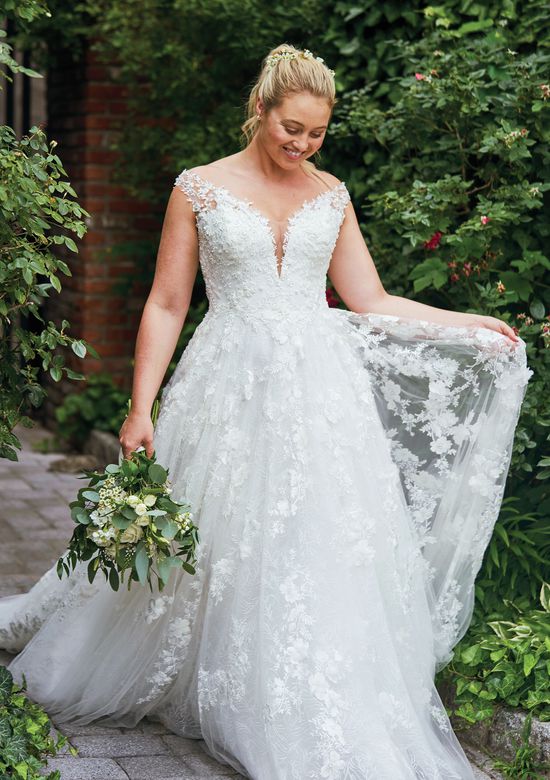 Every Body Every Gown VeLace Bridal Wedding Dresses Bellingham MA