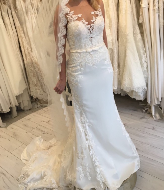 Pronovias Dralia – VeLace Bridal – Wedding Dresses Bellingham MA