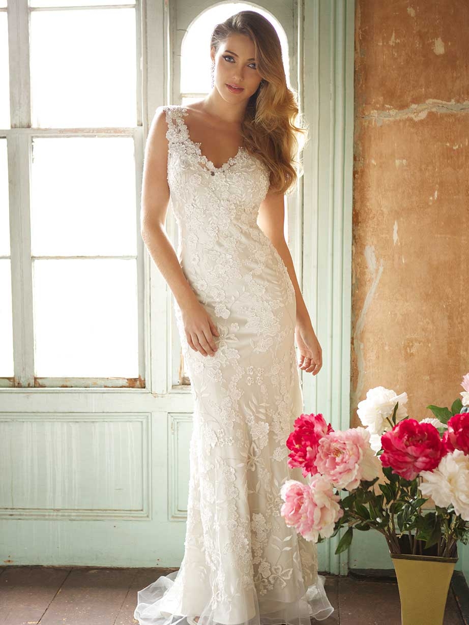 The Ultimate Guide to Allure Wedding Dresses – Wedding Shoppe